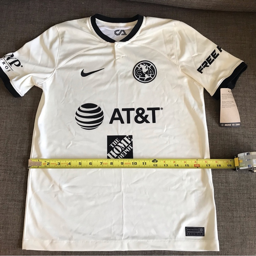 Club America Mexico Nike Soccer Jersey with Black Trim Youth Large NWT